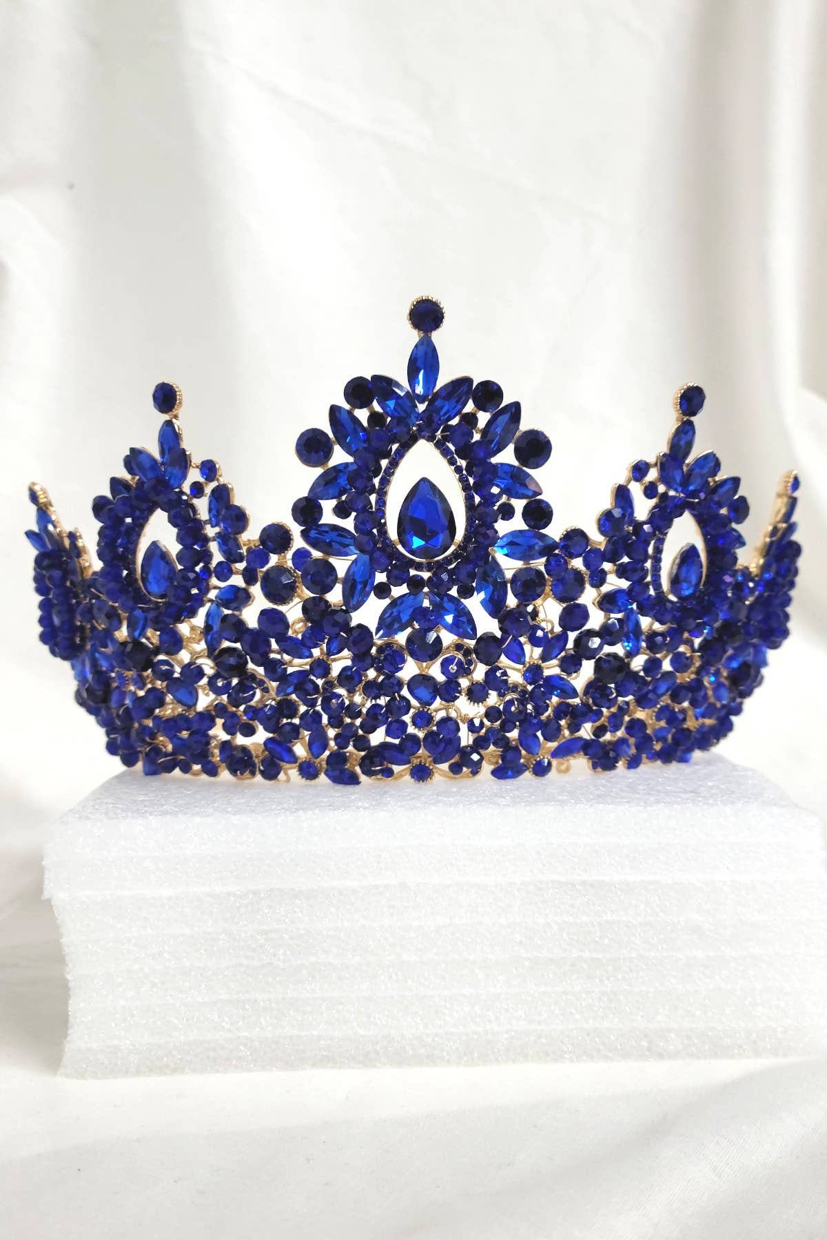 Metal tiara with jewel rhinestones HT962