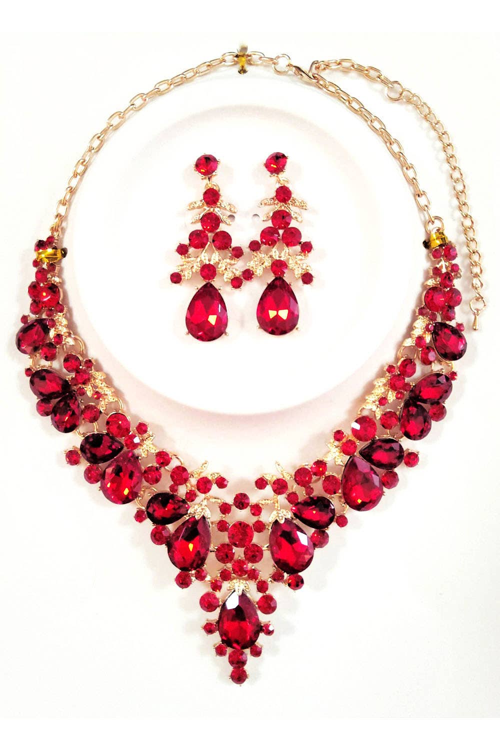 Necklace and Earrings Set. FJN374