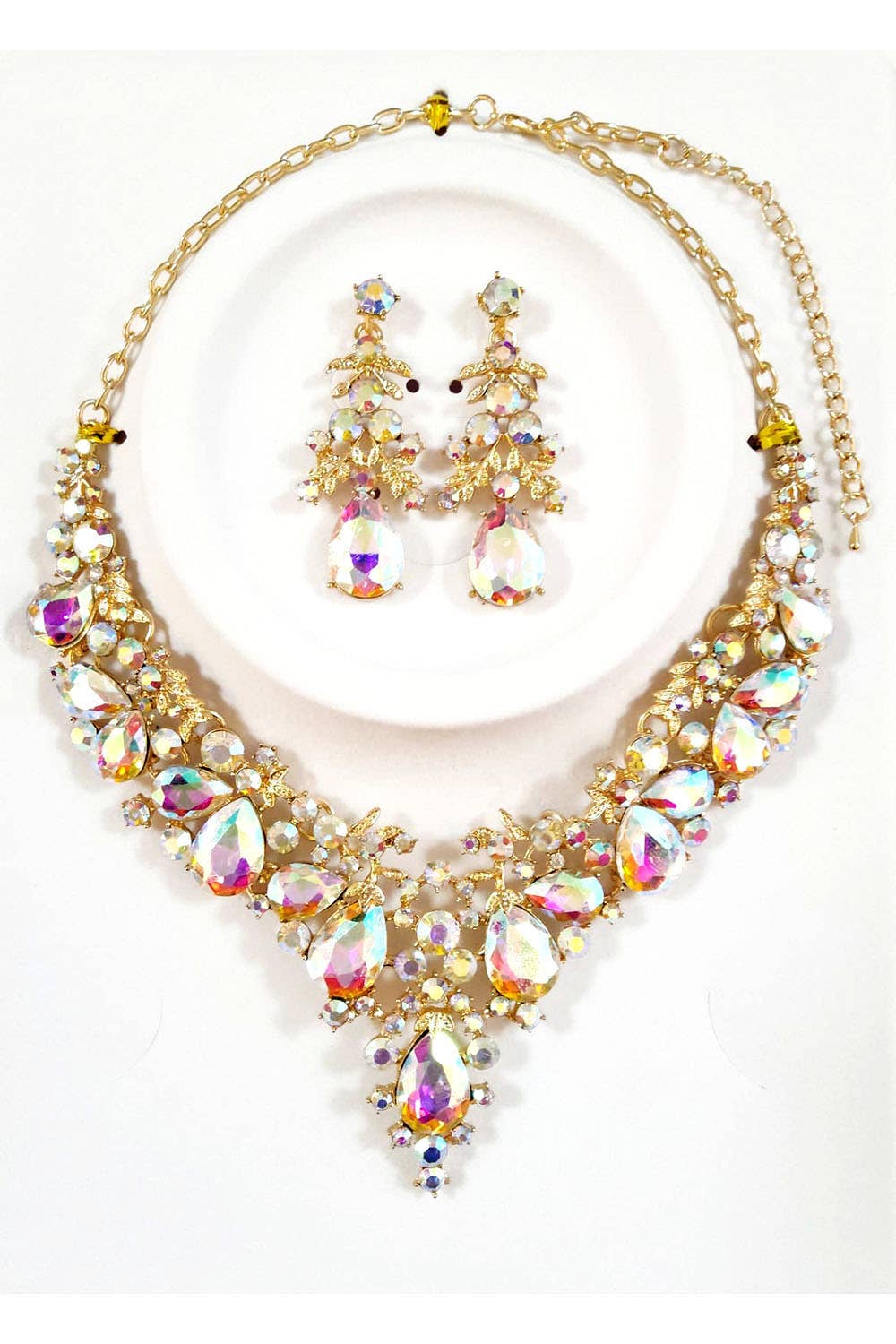 Necklace and Earrings Set. FJN374