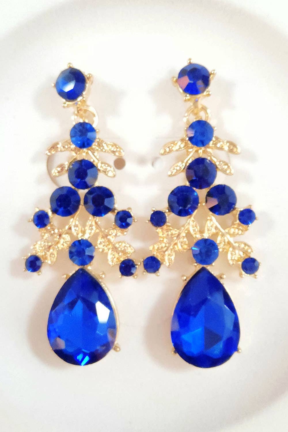 Necklace and Earrings Set. FJN374