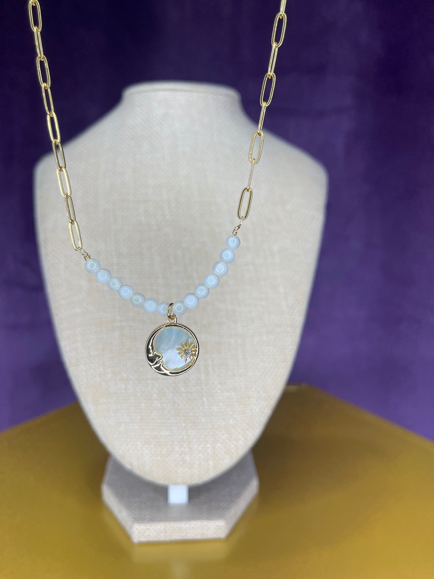 Mother of pearl beads and pendant