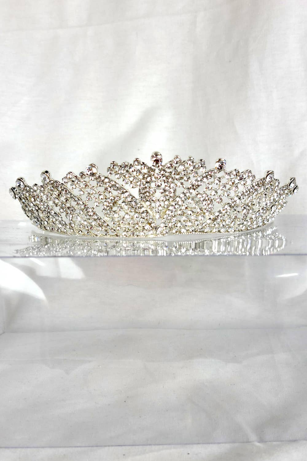 One Size Fits All Metal Tiara With Jewels HT883-