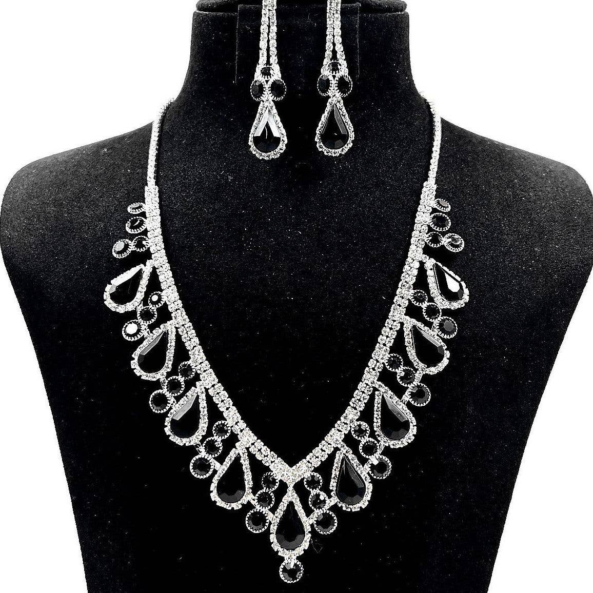 Teardrop V Shape Elegant Rhinestone Necklace Set