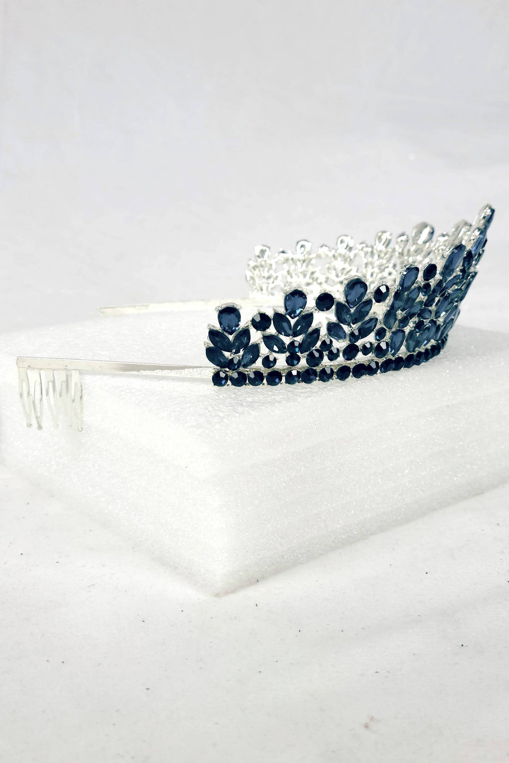 CR 163 HT971 Metal tiara with jewel rhinestones Lavender