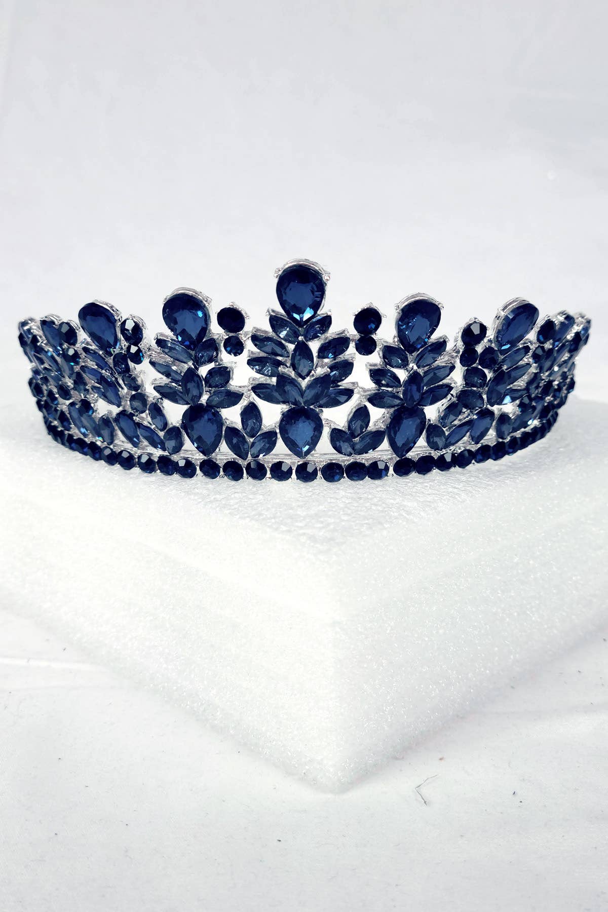 CR 163 HT971 Metal tiara with jewel rhinestones Lavender