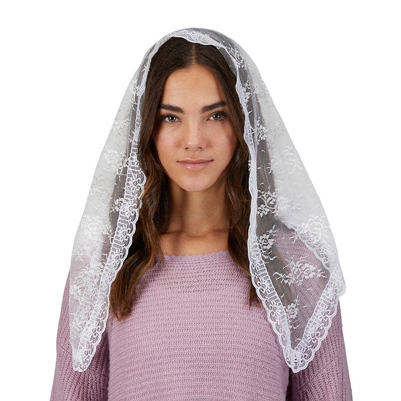 Wht Lace Trad Chapel Veil