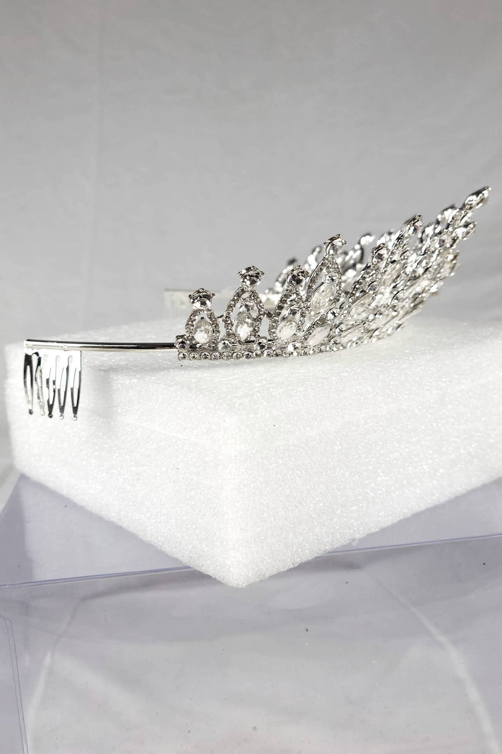 CR 158 HT974 Tiara with navy blue jewel rhinestones