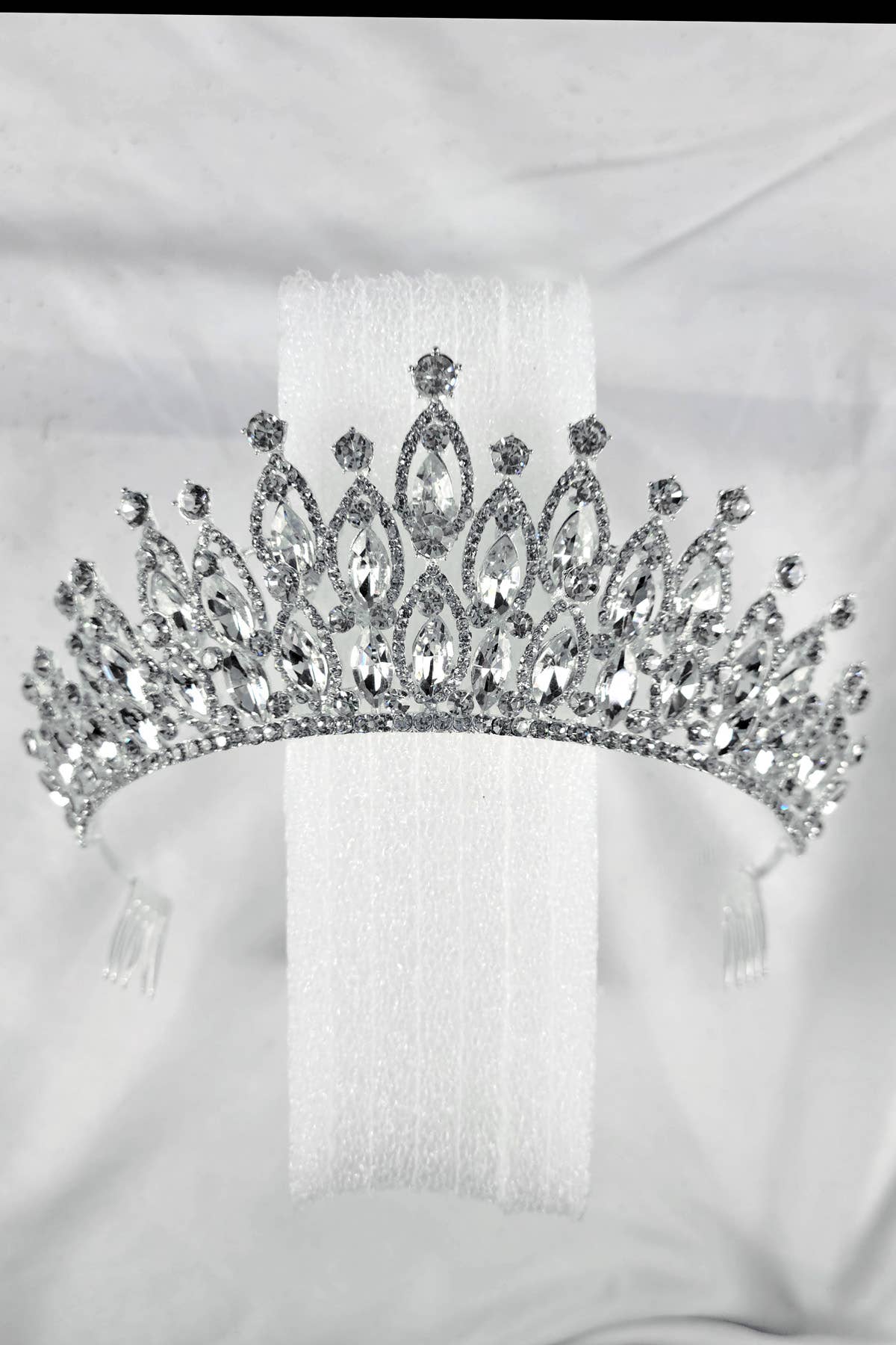 CR 158 HT974 Tiara with navy blue jewel rhinestones